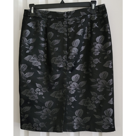 INC Flower Skirt - Picture 2 of 4